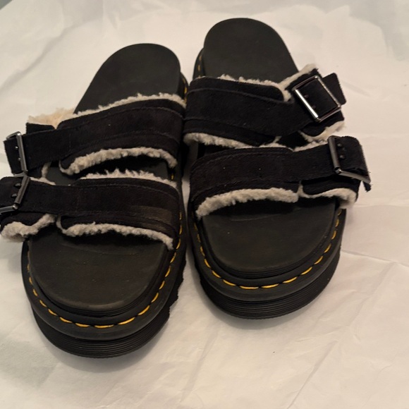 Dr. Martens Black Shearling-Lined Slide Sandals with Yellow Stitching - Picture 5 of 5